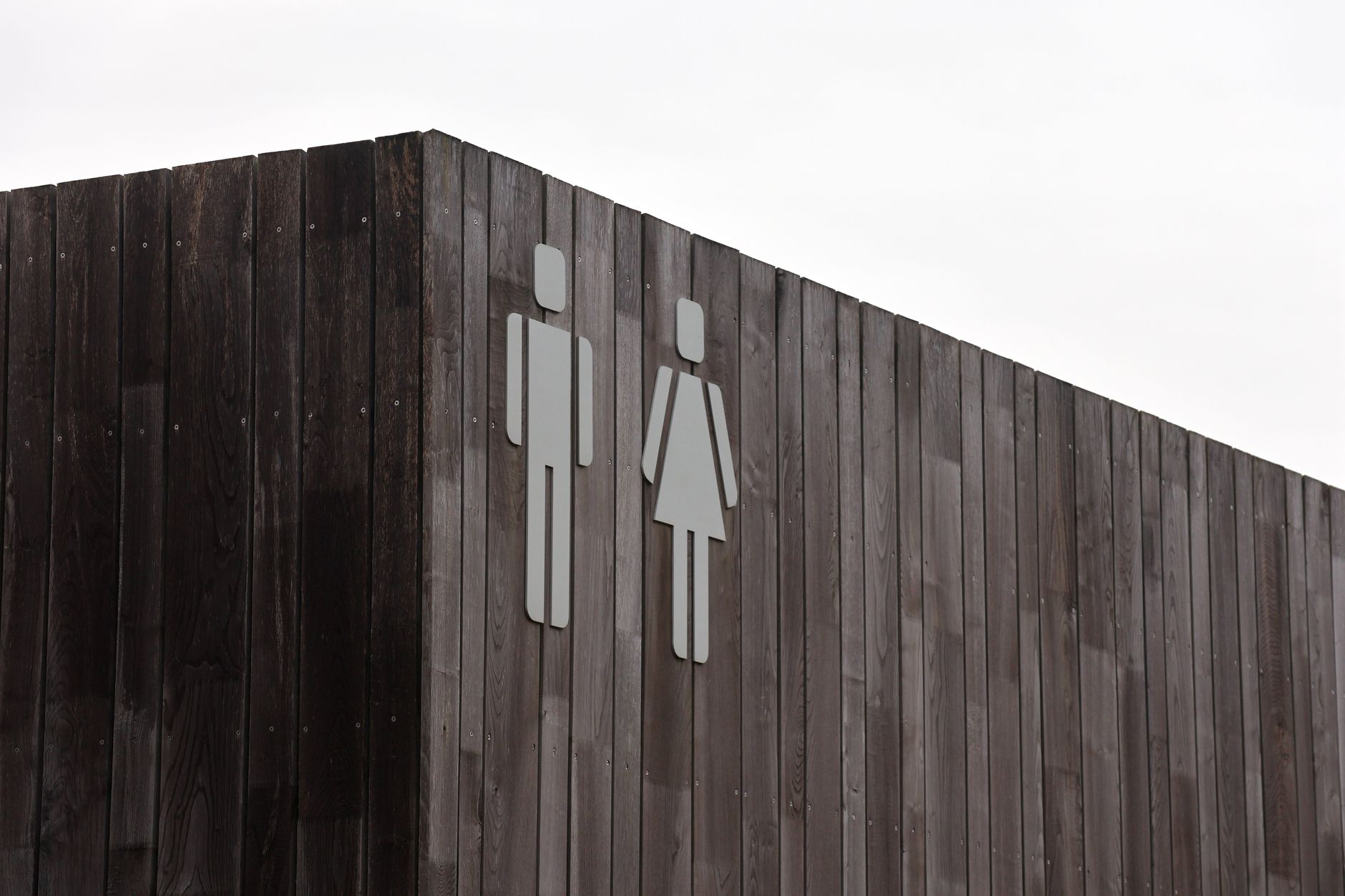 toilettes sèches bois
